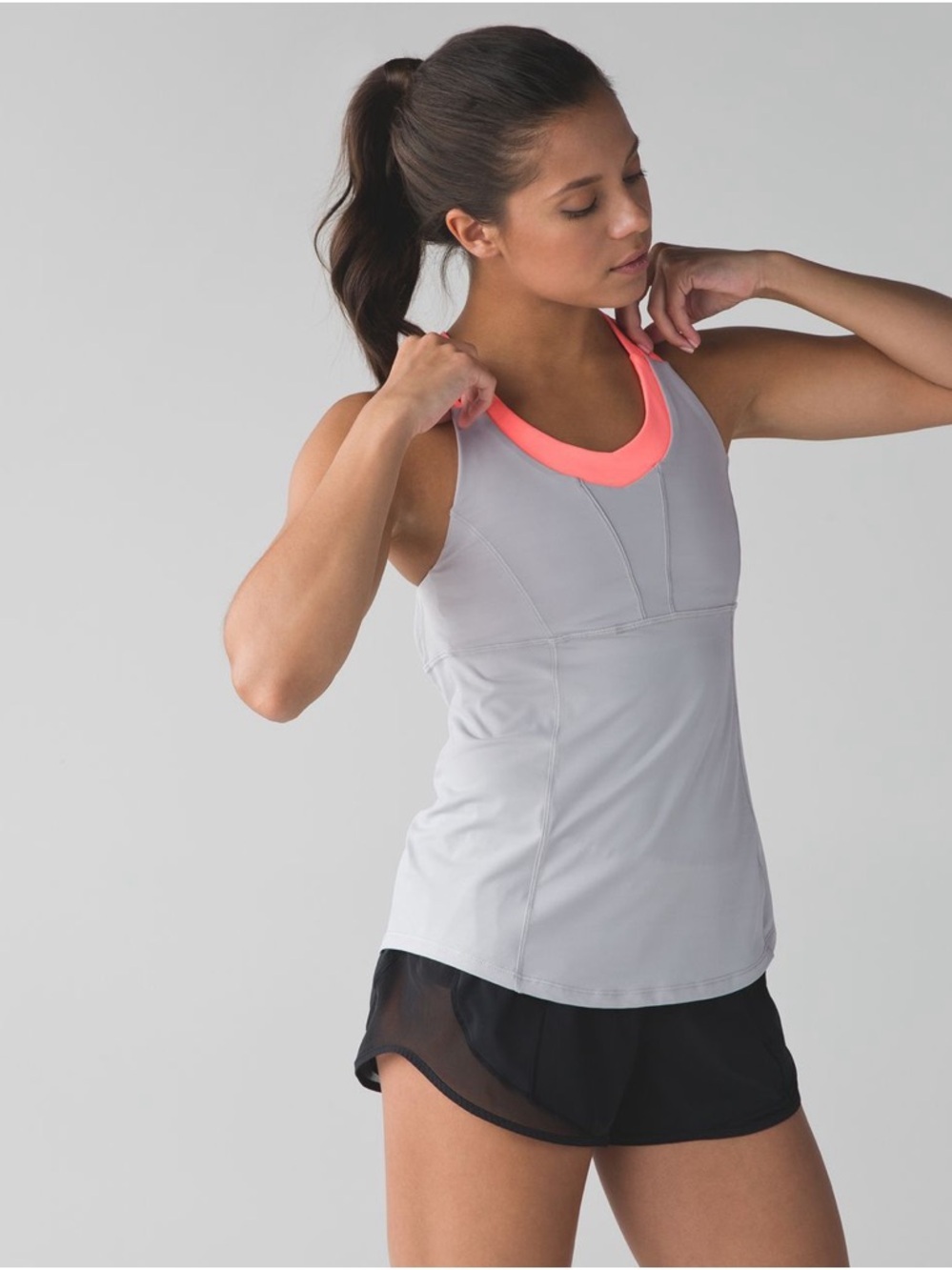 lululemon athletica Beat The Heat Tank in Seal Grey/Grapefruit size 8